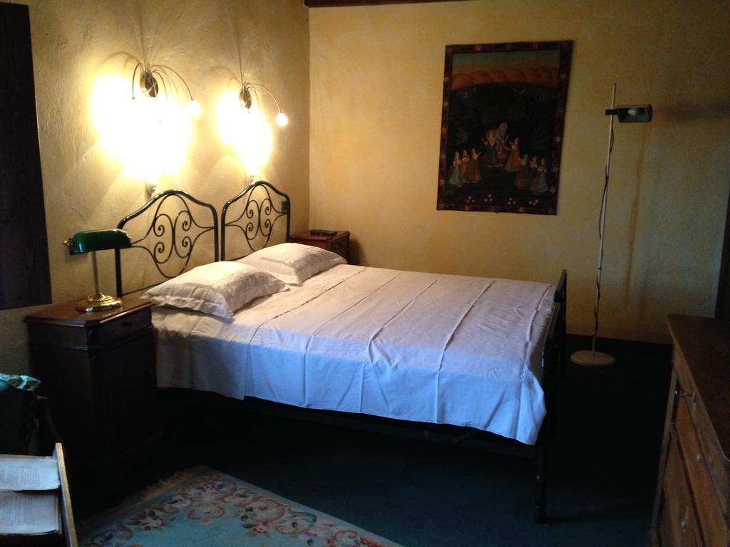 Country House Appartement Zerbolo Kamer foto